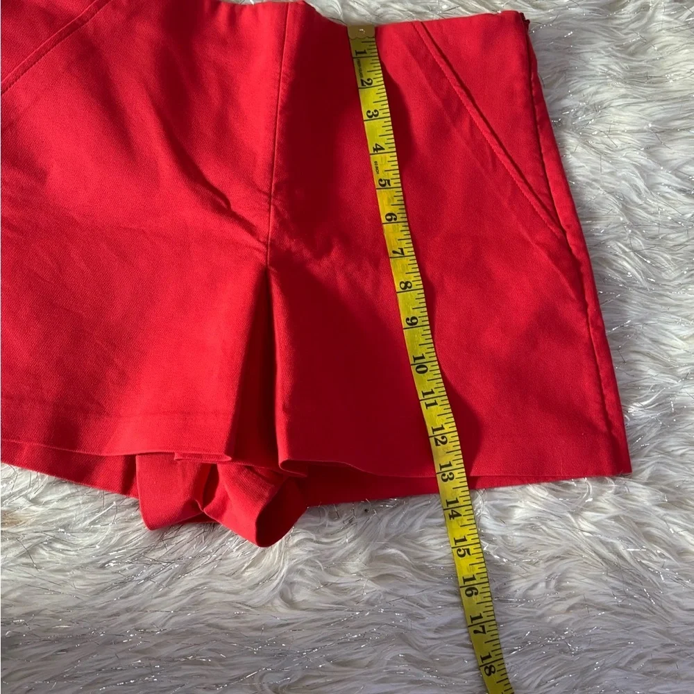 Zara Red Skirt Shorts with detail on the lower part of the Front Size USA L EURL
